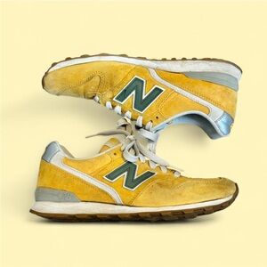New Balance 996 Suede Golden Yellow Green Logo Silver WR996LB Athletic Shoes 7